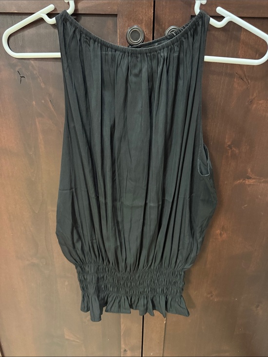 Catherine Malandrino Tops - Catherine Malandrino Black Gathered Tank Top